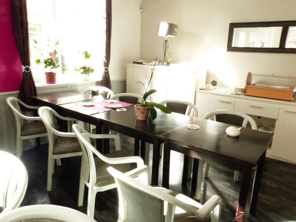 Logis Hotel Au Croissant Buzancais Luaran gambar